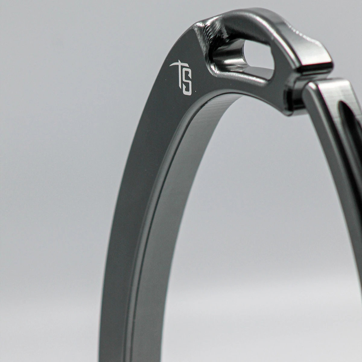 Veiligheidsbeugels Tech Stirrups Venice Dressage Sloped Zwart 6 Veiligheidsbeugels Tech Stirrups Venice Dressage Sloped Zwart - Afbeelding 6